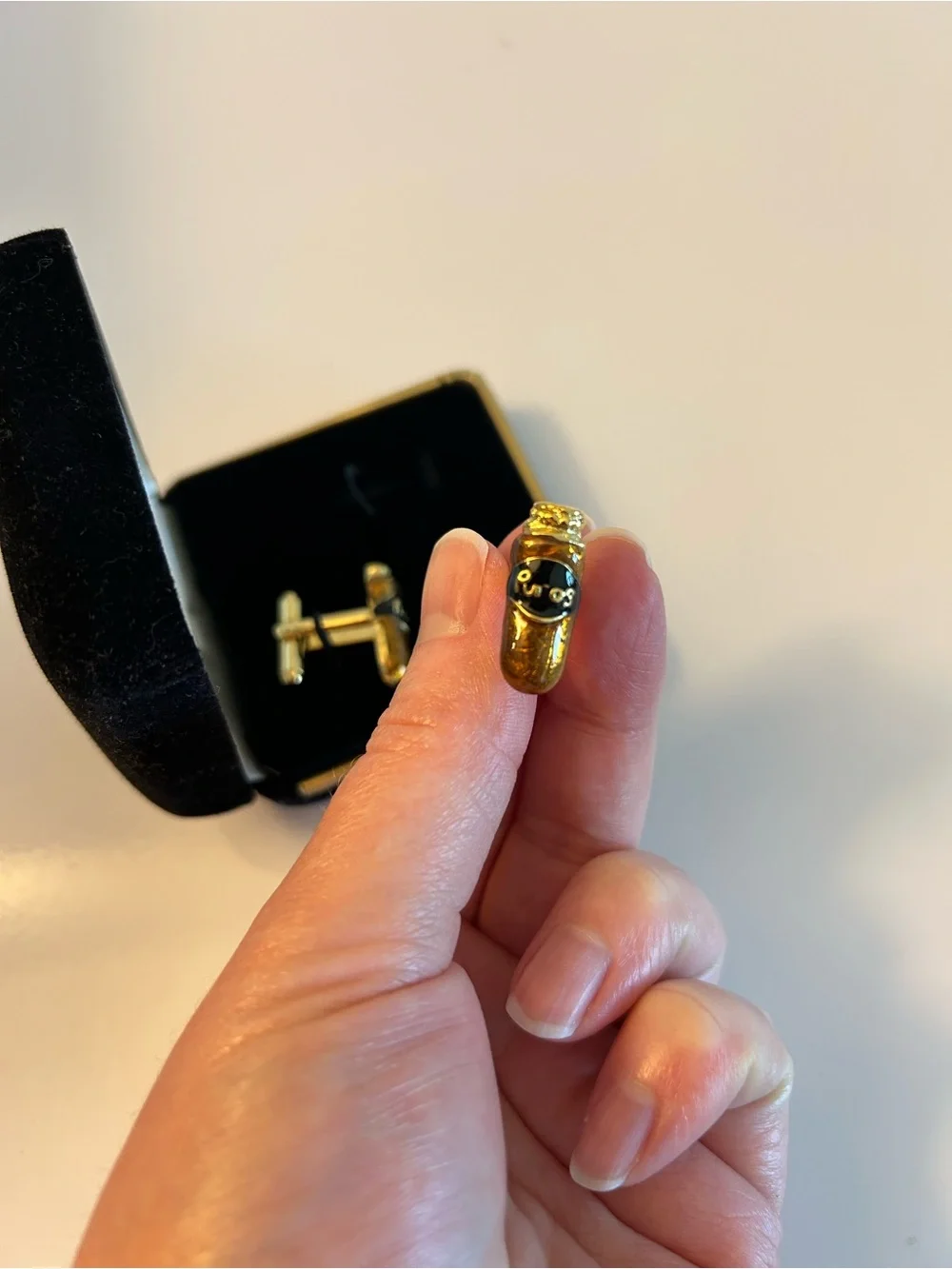 N/A vintage cigar